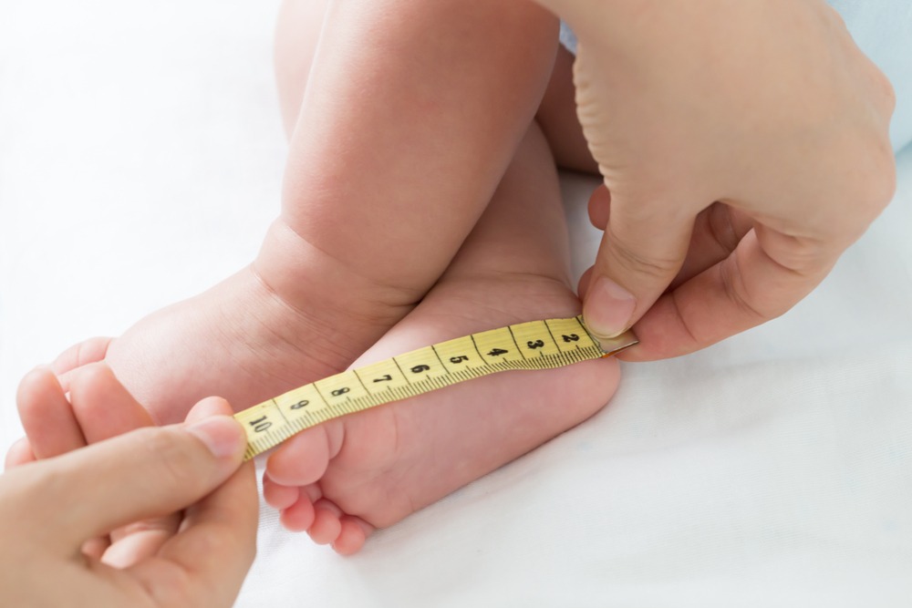 Cuánto crece el pie de un bebé | Medidas mes a mes - Pequeña Huella