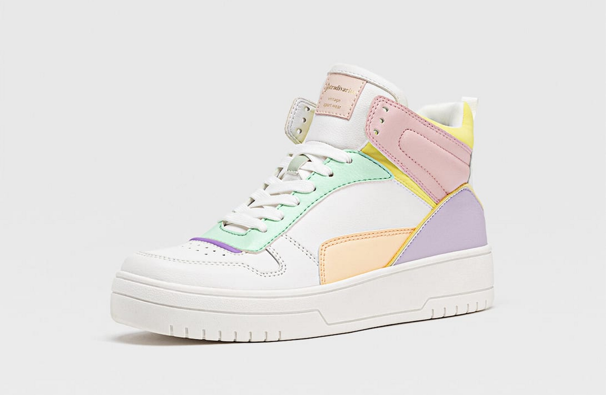 Zapatillas de colores pasteles