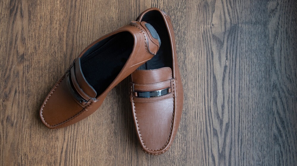 Cómo combinar los mocasines de mujer
